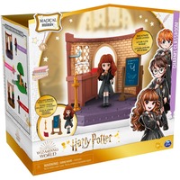Spin Master Le monde des sorciers: Harry Potter - Magical Minis Charms Classroom, Figurine
